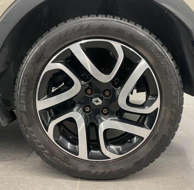 RENAULT Captur 1.5 dCi 90 CV EDC Project Runway