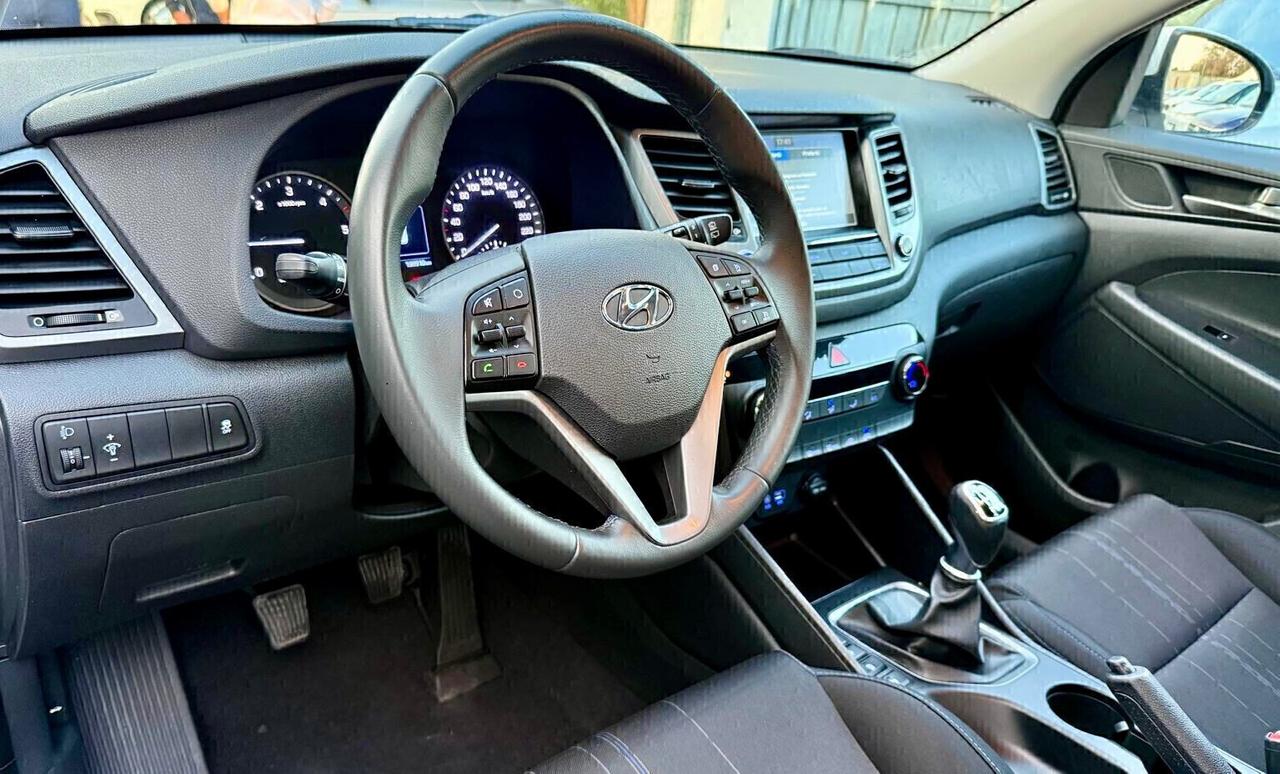 Hyundai Tucson 1.7 CRDi,Navi,Retrocamera,Led diurni,ecc.