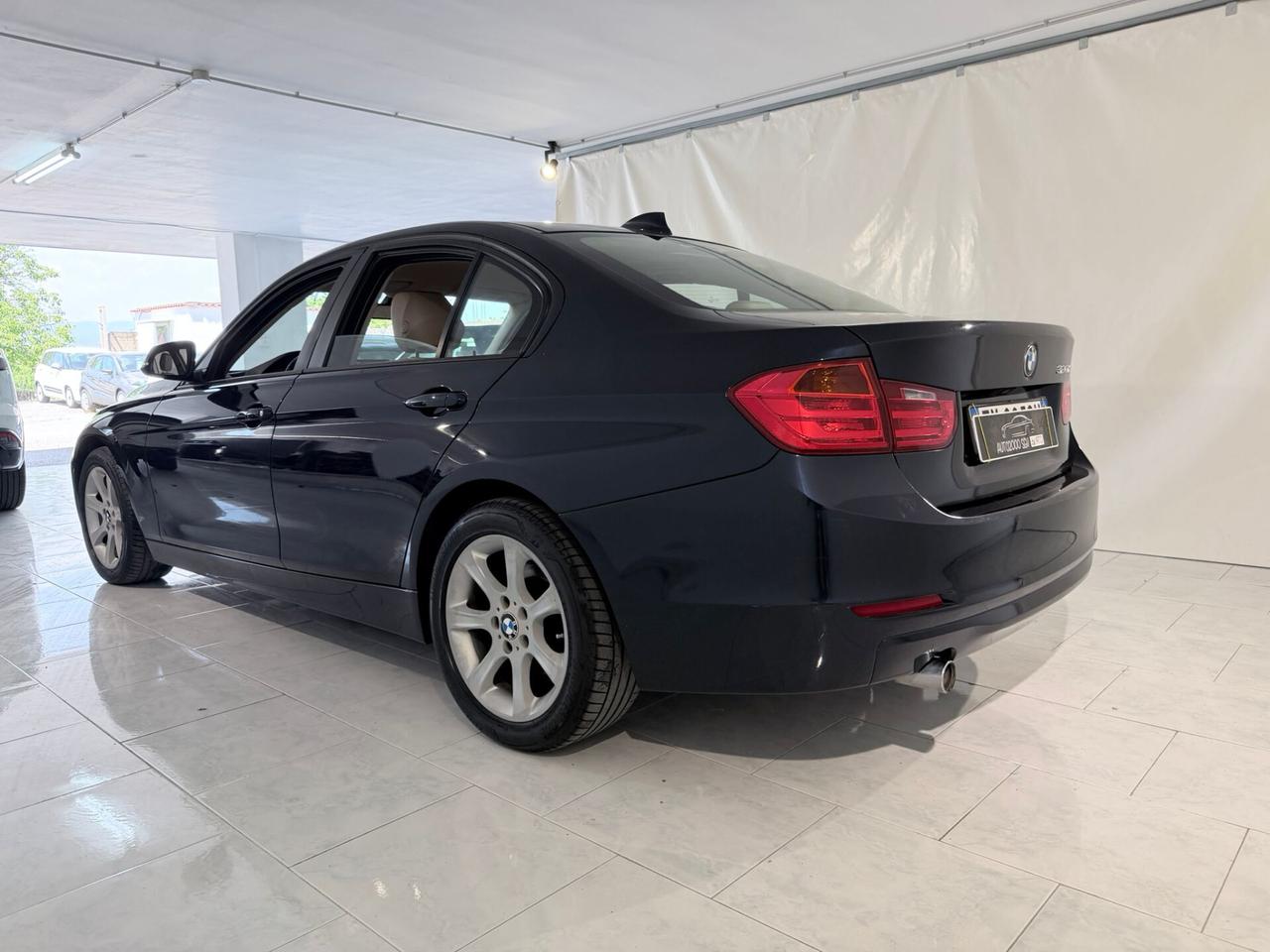 Bmw 320d Luxury 2.0D 185 CV PELLE+XENO