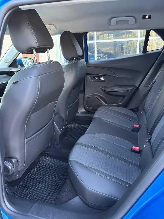 Peugeot 2008 BlueHDi 110 S&S Allure Pack