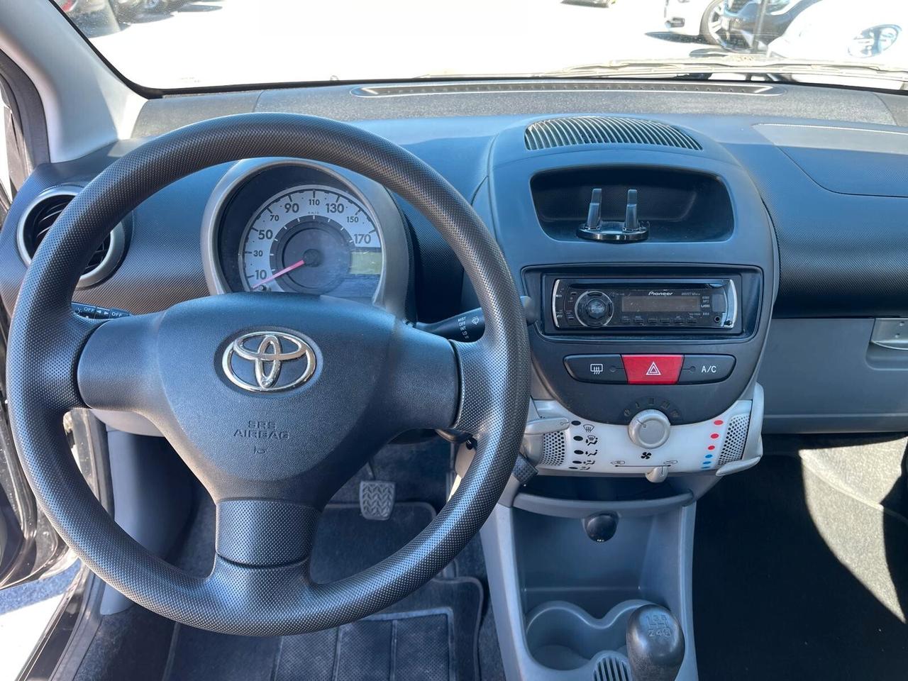 Toyota Aygo 1.0 12V VVT-i 3 porte Sol