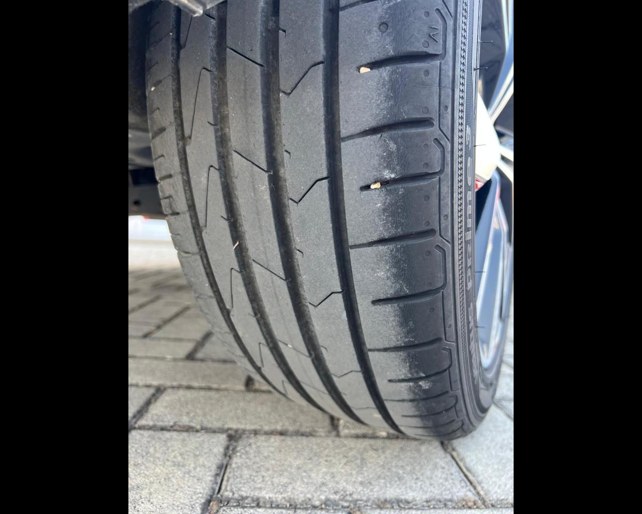 VOLKSWAGEN Taigo 1.5 tsi R-Line 150cv dsg