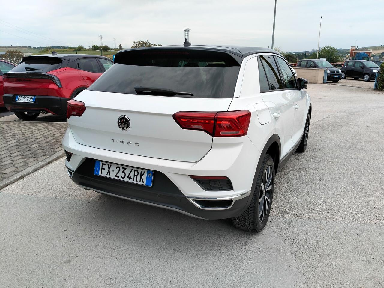 Volkswagen T-Roc 1.6 TDI SCR Business BlueMotion Technology