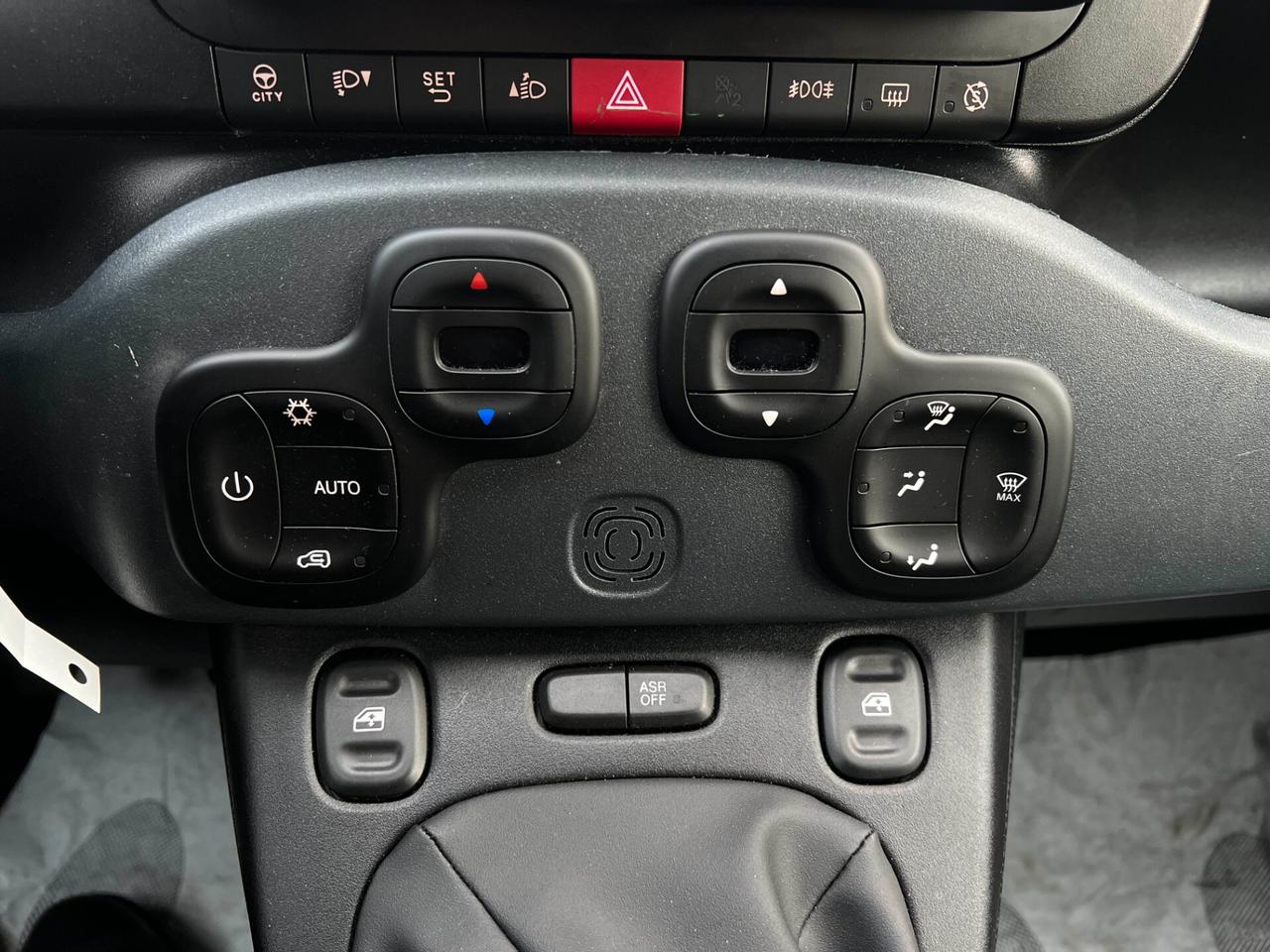 Fiat Panda 1.0 FireFly S&S Hybrid City Cross