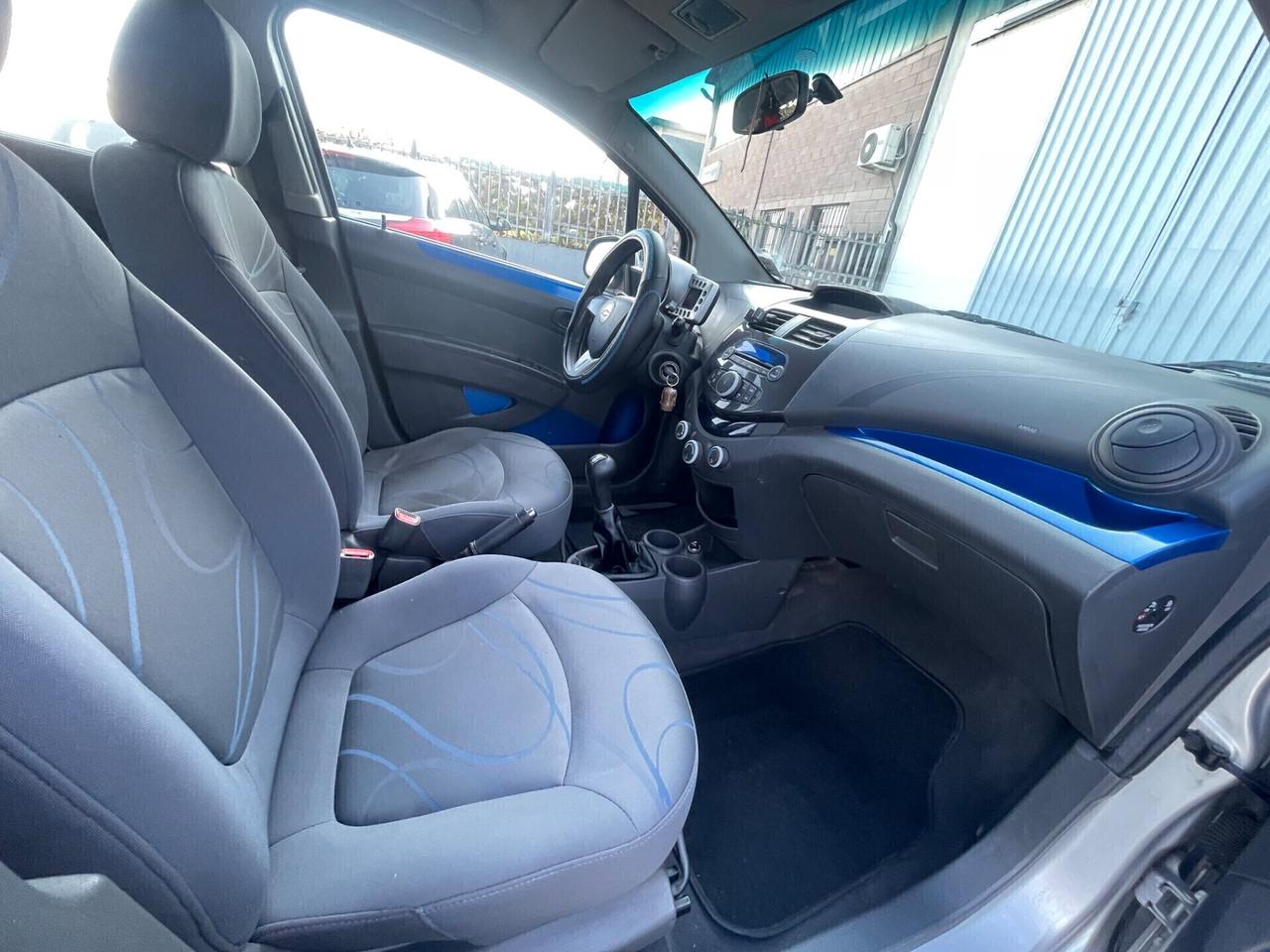 Chevrolet Spark 1.2 LT