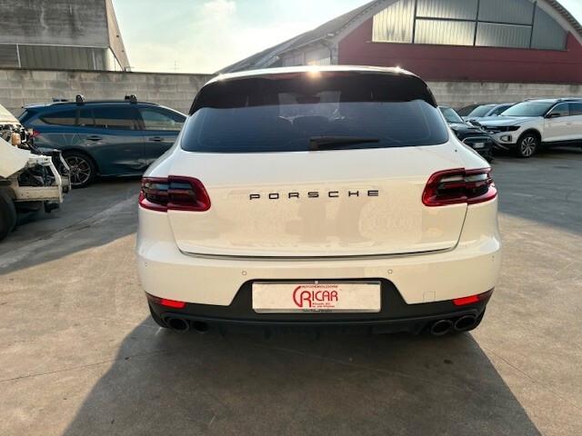 Porsche Macan 2.0