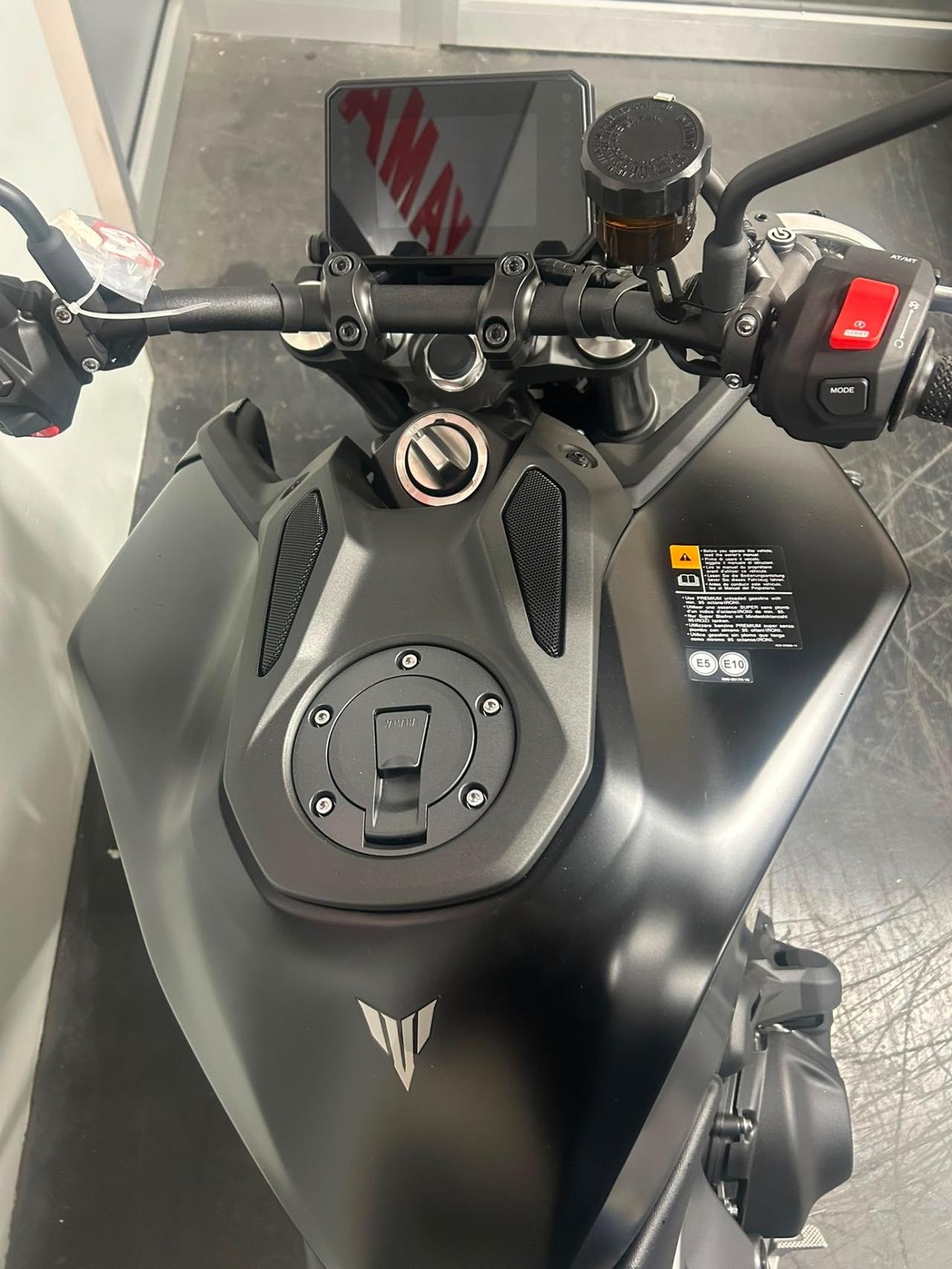 Yamaha MT-09 Y-AMT