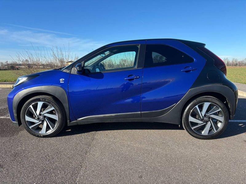 Toyota Aygo X NEOP. 14.900 EURO NO VINCOLO FINANZIAMENTO *SERVICE TOYOTA*