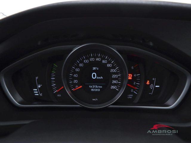 VOLVO V40 D2 1.6 Business Edition
