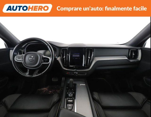 VOLVO XC60 B5 AWD Geartronic R-design