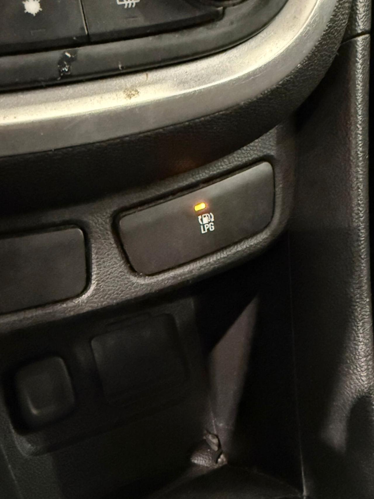 Opel Mokka 1.4 Turbo GPL Tech 140CV 4x2 Cosmo