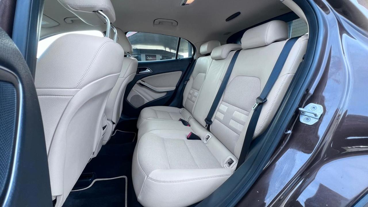 Mercedes-benz GLA 220 CDI Automatic 4Matic Premium