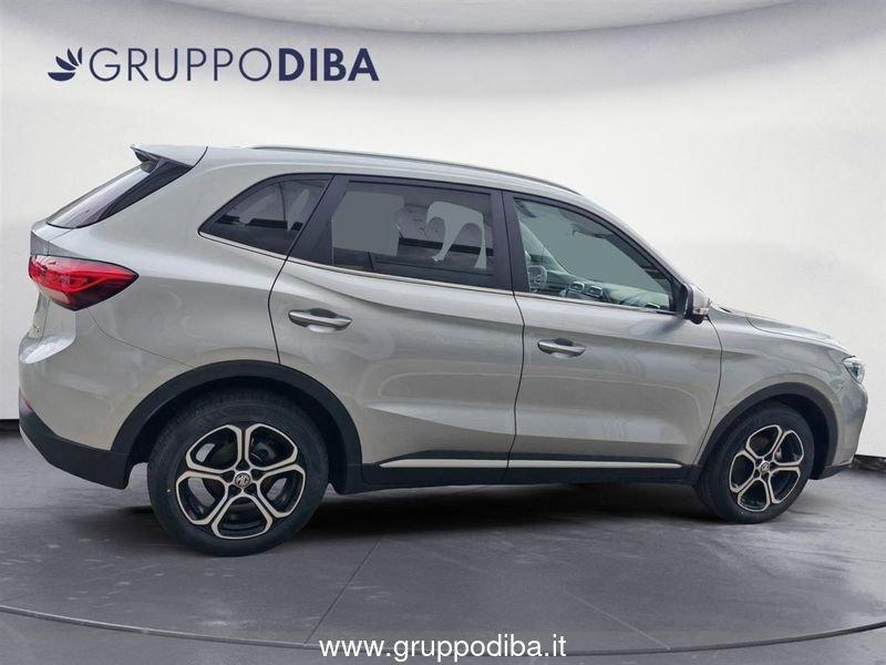 MG ZS 1.5L MT COM MY25.5 Cosmic Silver