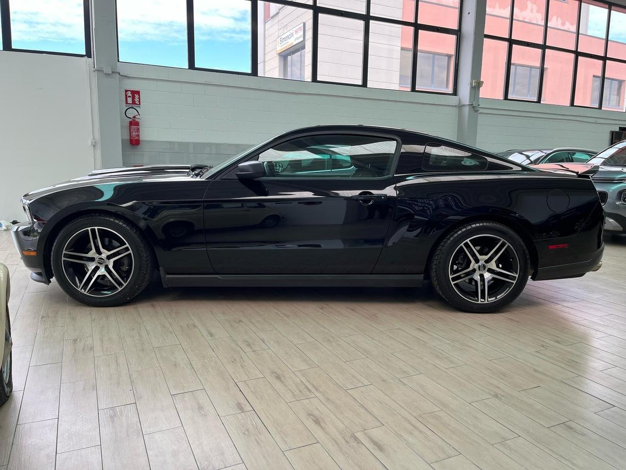 Ford Mustang Ford Mustang 3.7 V6 305Cv