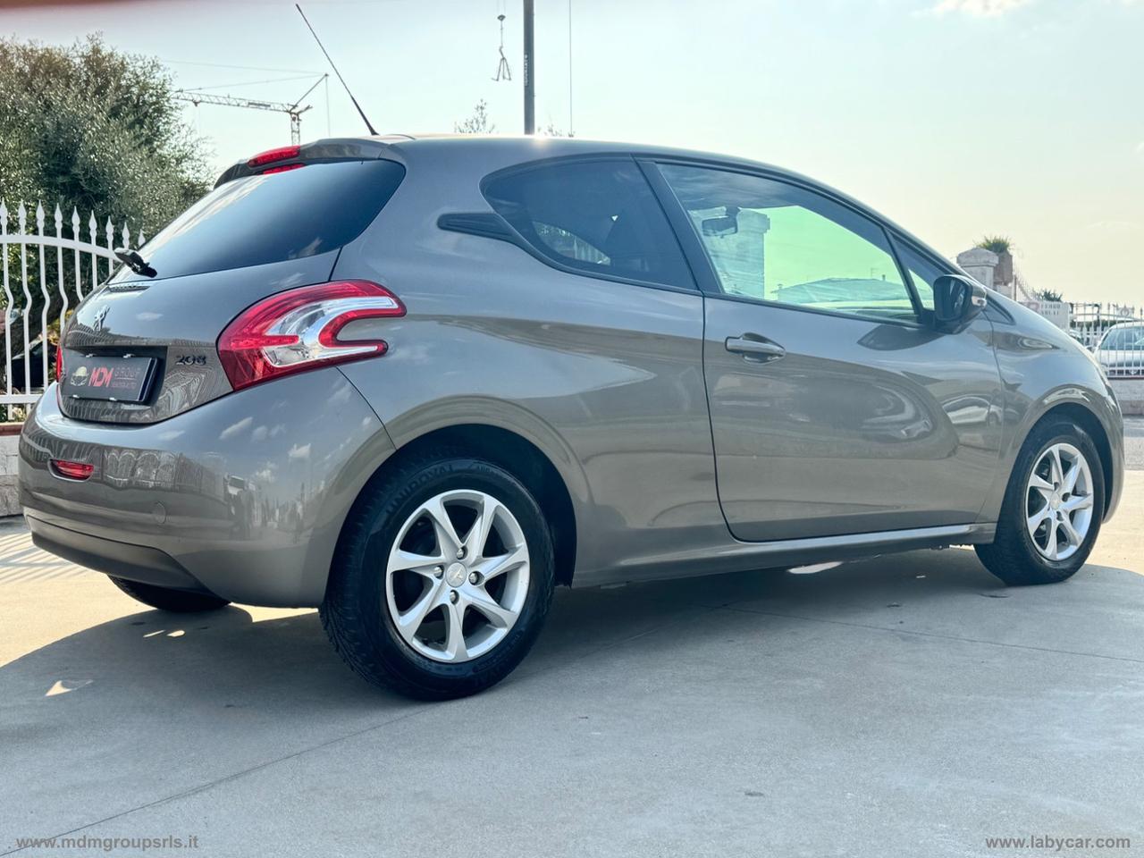PEUGEOT 208 1.4 HDi 68 CV 3p. Allure OK NEOPATENTATI