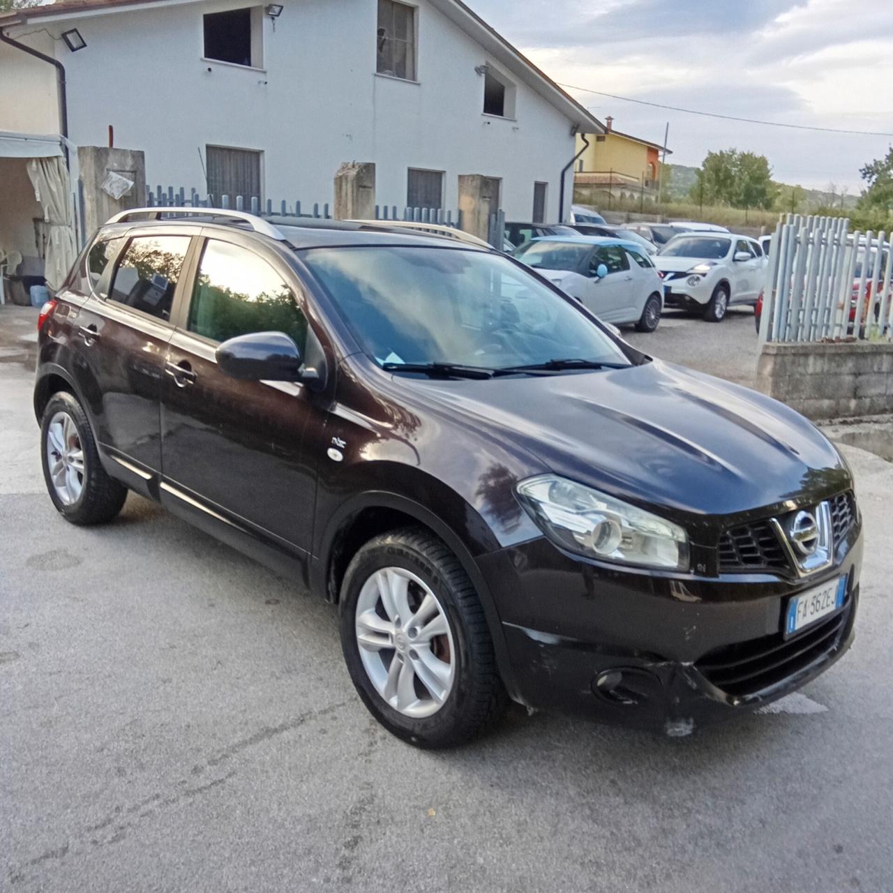 Nissan Qashqai 1.5 dCi DPF n-tec 011