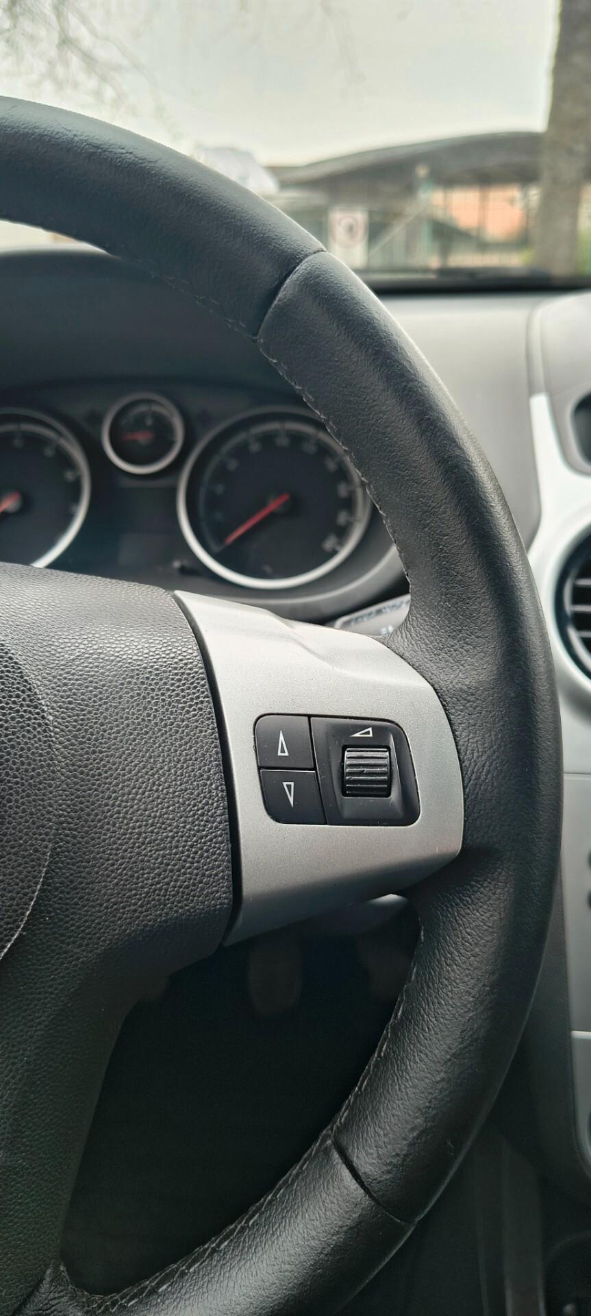 Opel Corsa 1.2 3 porte Club