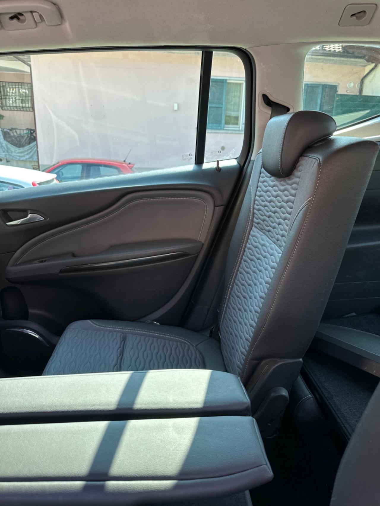 Opel ZAFIRA TOURER 2.0 CDTi 130CV 7POSTI KMCERT GARANZ UNICOPR