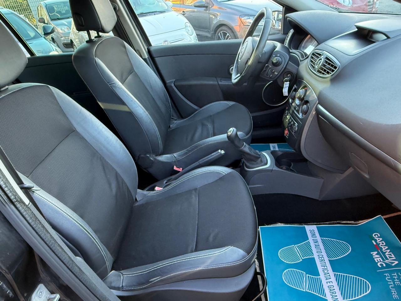 Renault Clio 1.2 16V 5 porte Le Iene