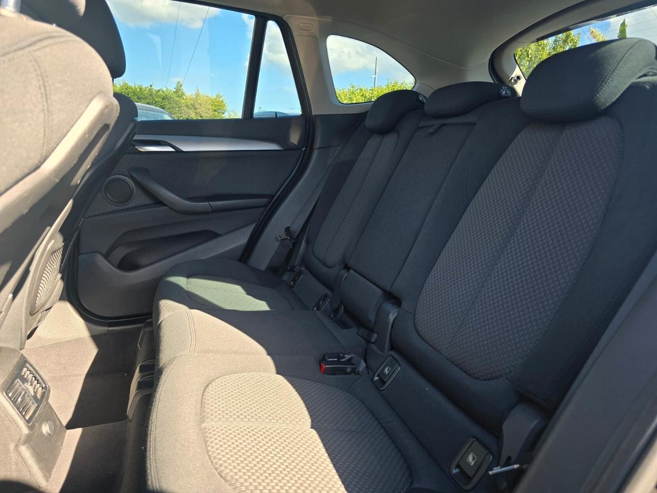 BMW X1 SDRIVE 18D BUSINESS SPORT