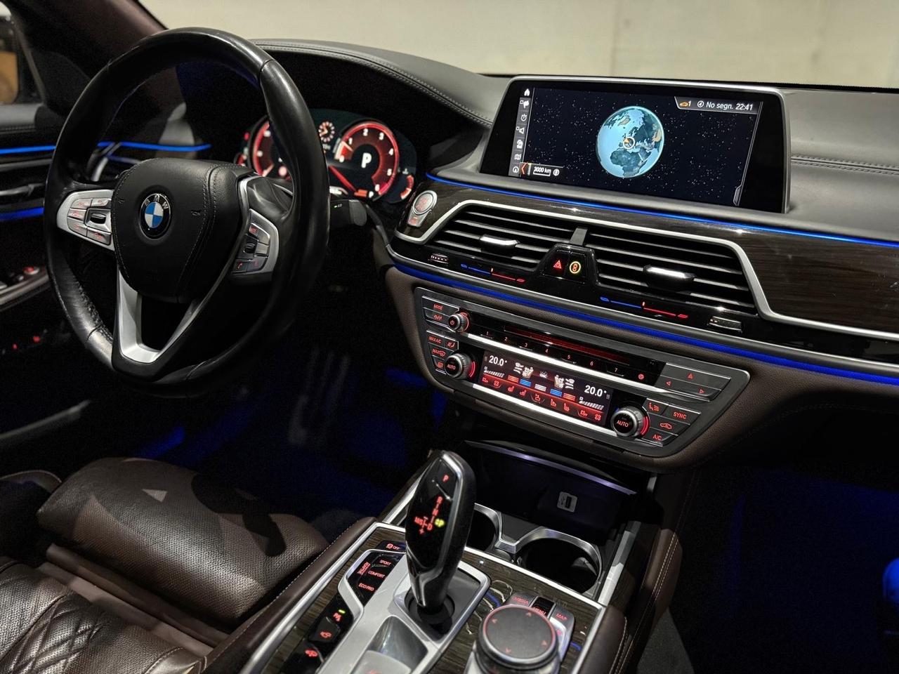 Bmw 740d xDrive M-paket (320cv/235kw)