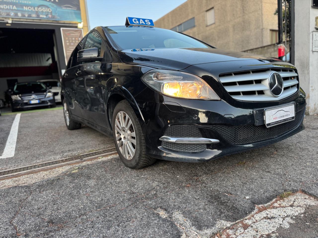 Mercedes-benz B 200 B 200 NGD Executive
