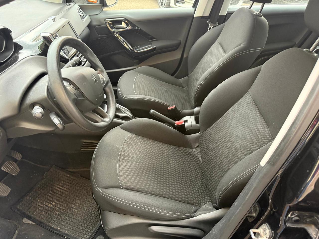 Peugeot 208 BlueHDi 75 5 porte Allure