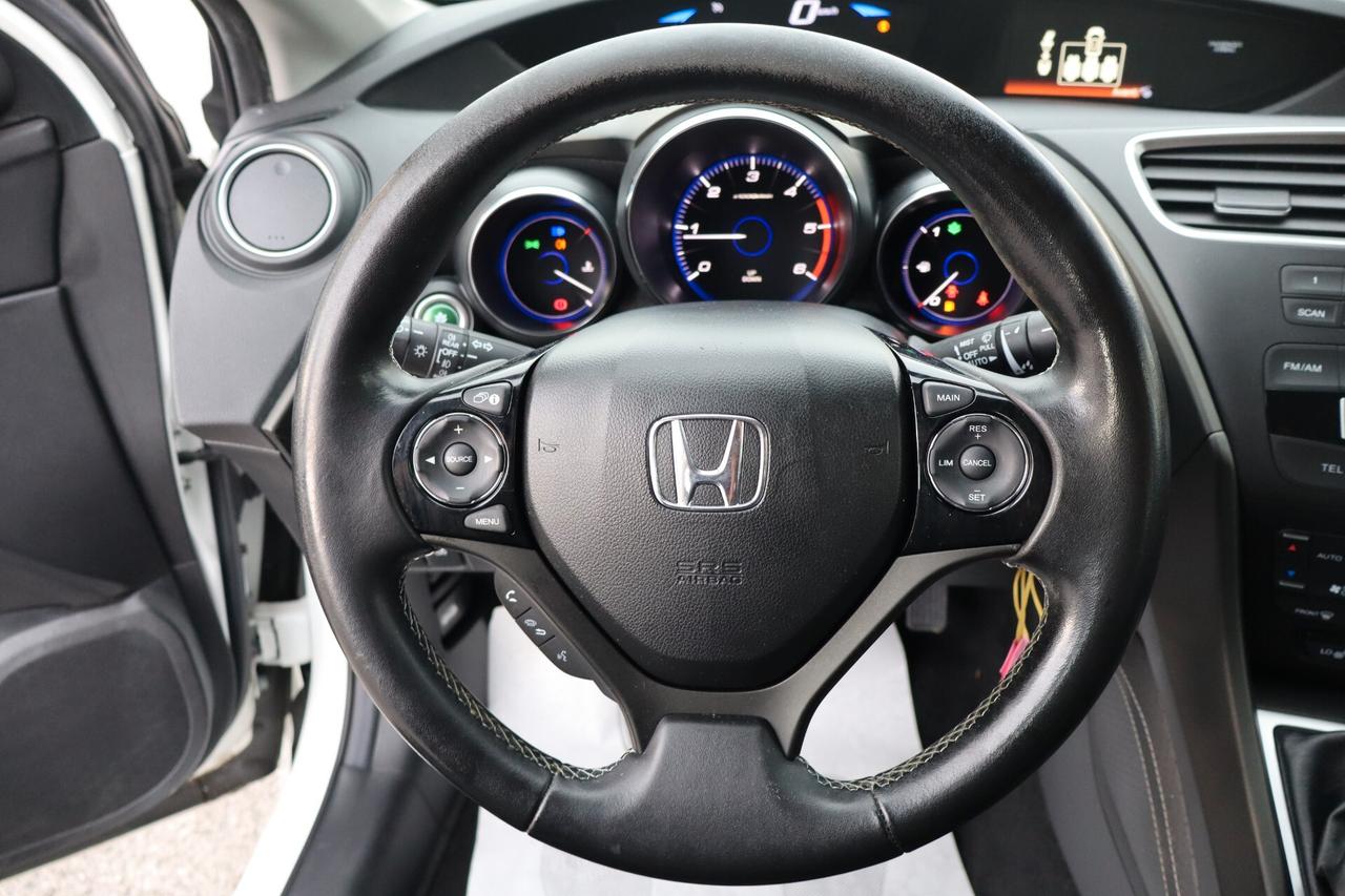 Honda Civic 1.6 i-DTEC Elegance Navi