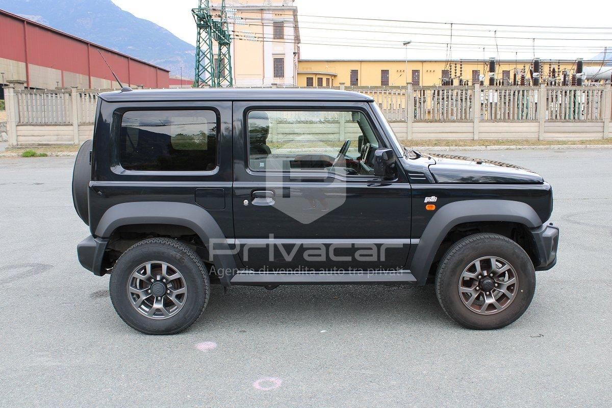 SUZUKI Jimny 1.5 5MT Top
