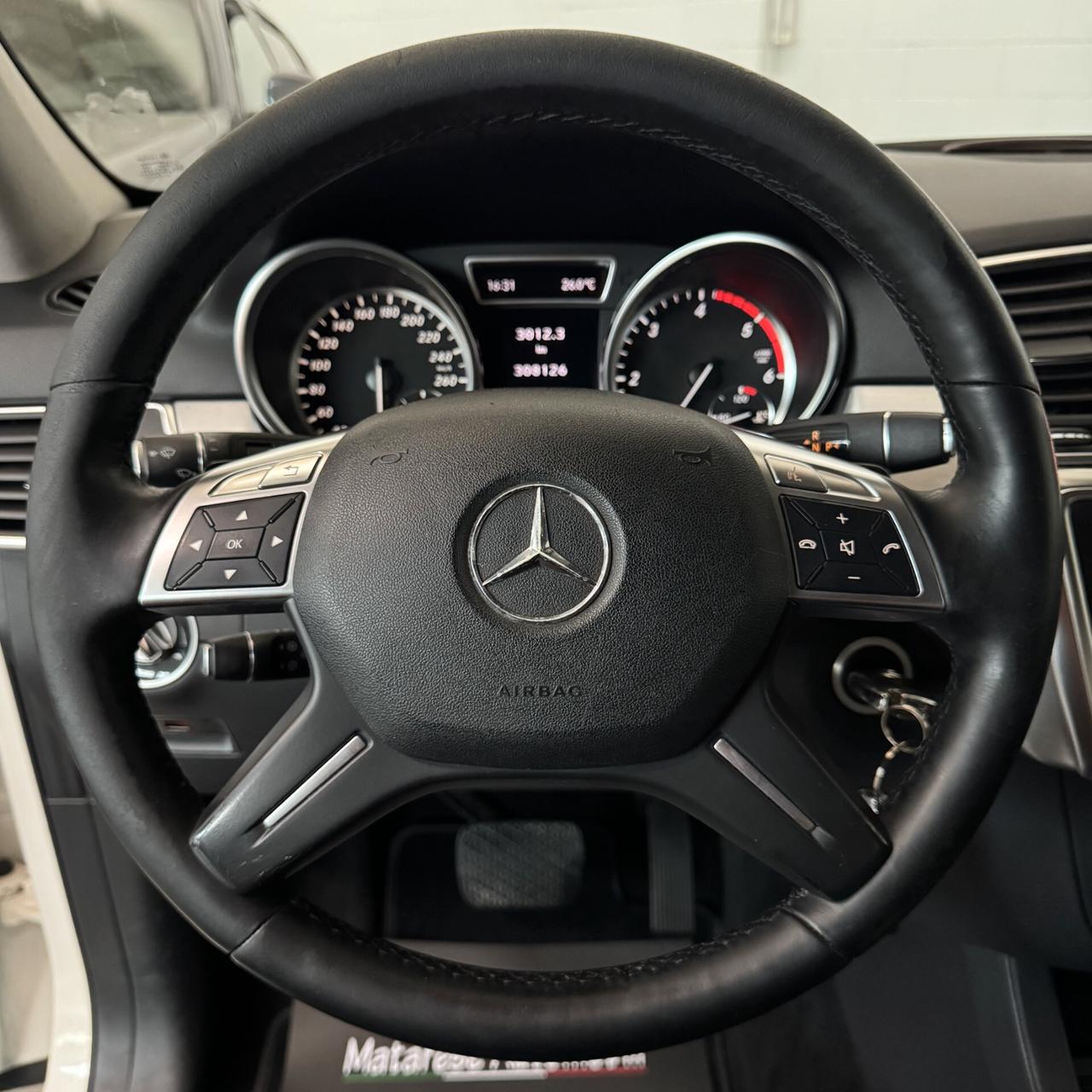 Mercedes-Benz ML 250 Sport 4Matic BlueTec Bluetooth+Navi Euro 6B Finanziabile