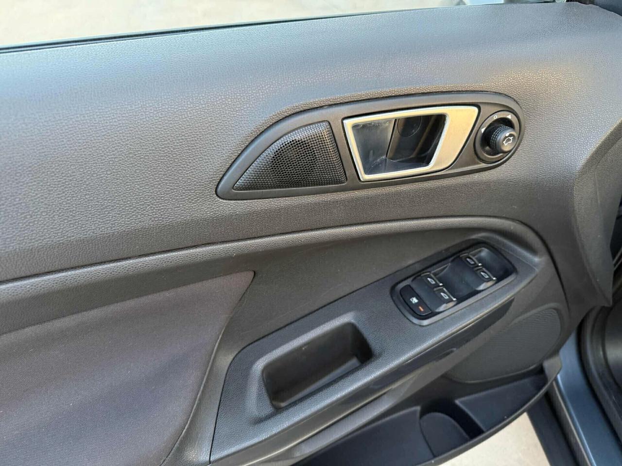 Ford EcoSport 1.5 TDCi 95 CV Titanium 84.000km 2015