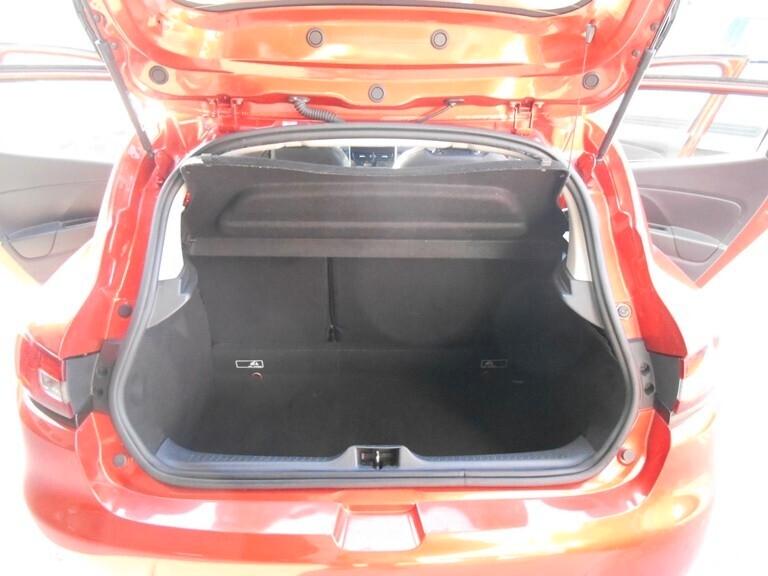 Renault Clio dCi 8V 75CV 5 PORTE NEOPATENTATI