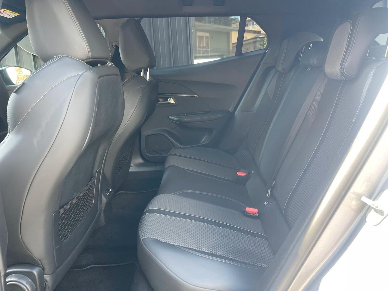 Peugeot 2008 GT LINE 1.2 Puretech Gancio traino omologato