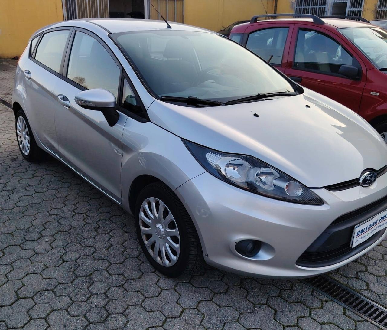 Ford Fiesta 1.2 82 CV 5 porte Titanium