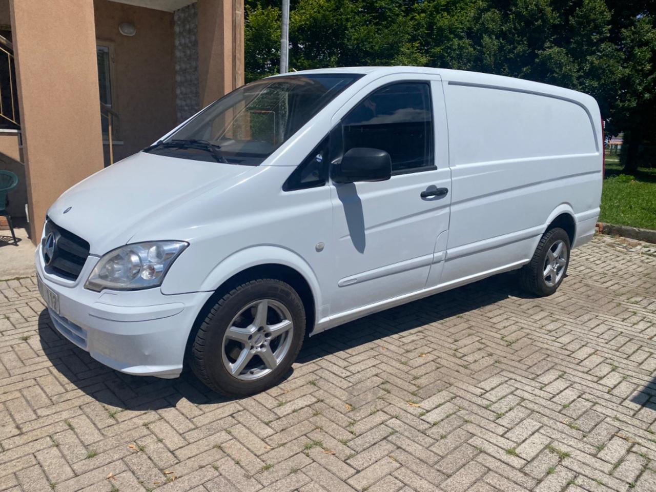 Mercedes Vito 220