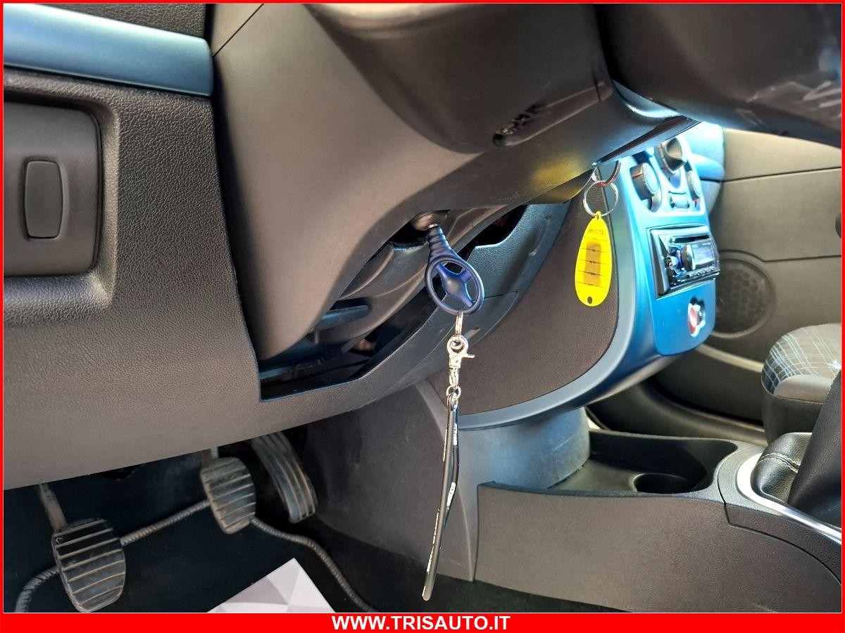 RENAULT Clio 1.5 Dci Rip Curl 5p NEOPATENTATI