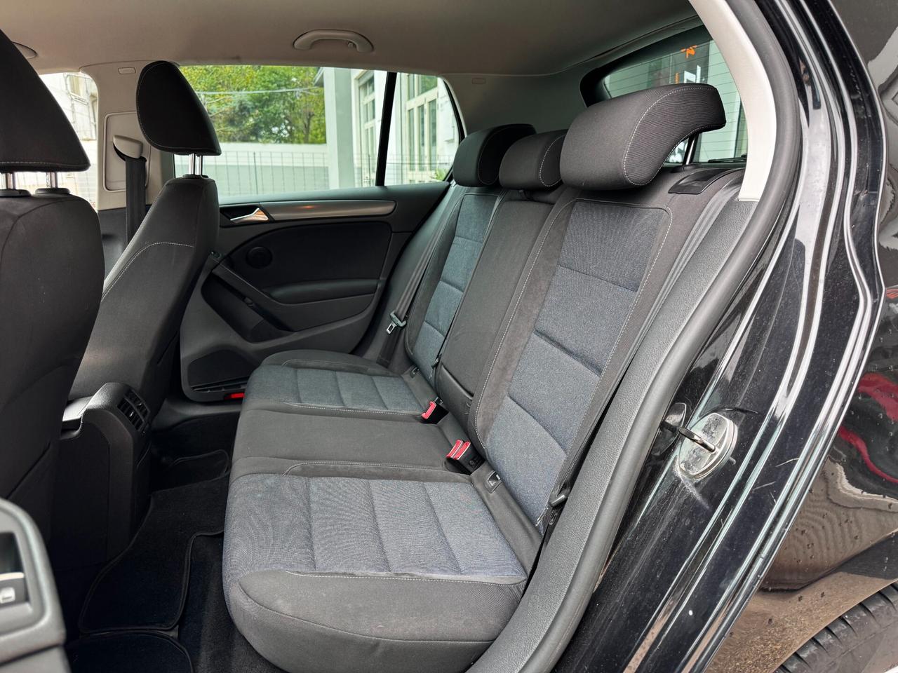 Volkswagen Golf 1.6 TDI DPF 5p. Style