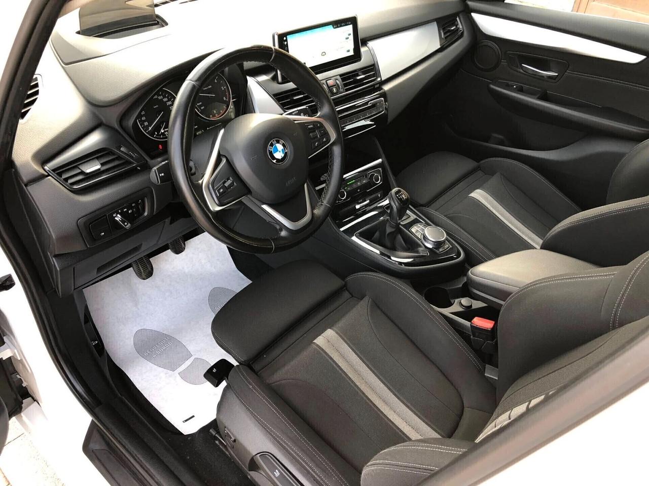 Bmw 216d Active Tourer Advantage 2017