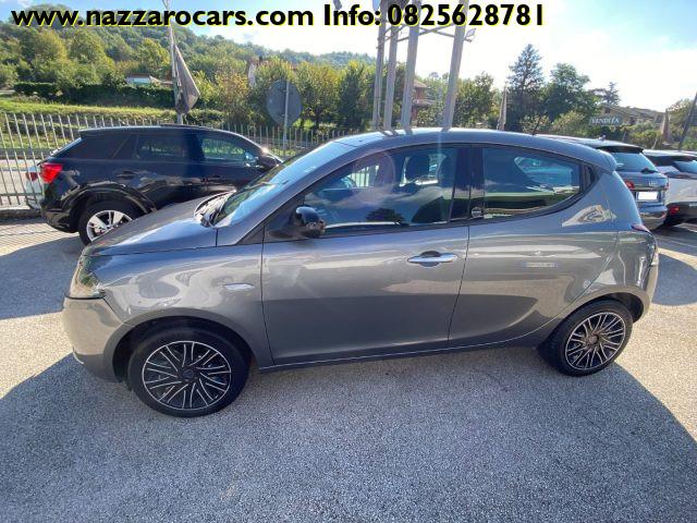 LANCIA Ypsilon 1.0 FireFly 5 porte S&S Hybrid Ecochic Gold