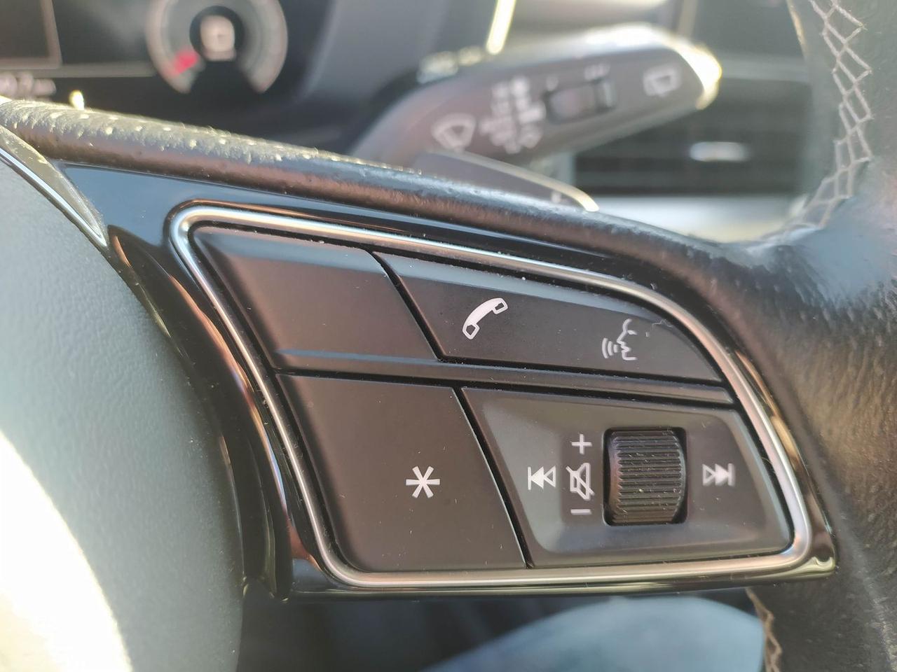 Audi A4 Business Advanced 2.0 35 TDI MHEV #8151