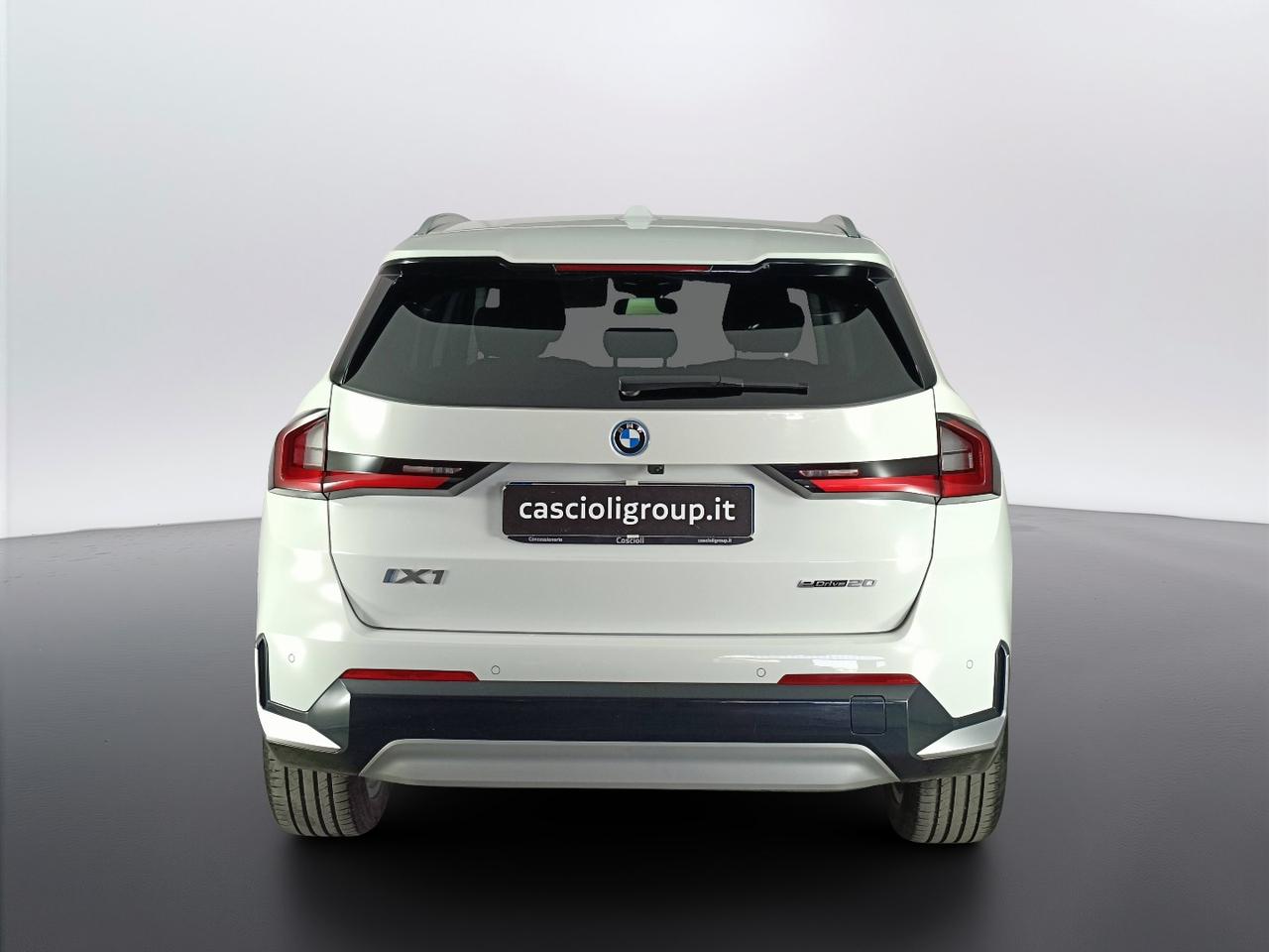 BMW X1 U11 - iX1 edrive 20 X-Line
