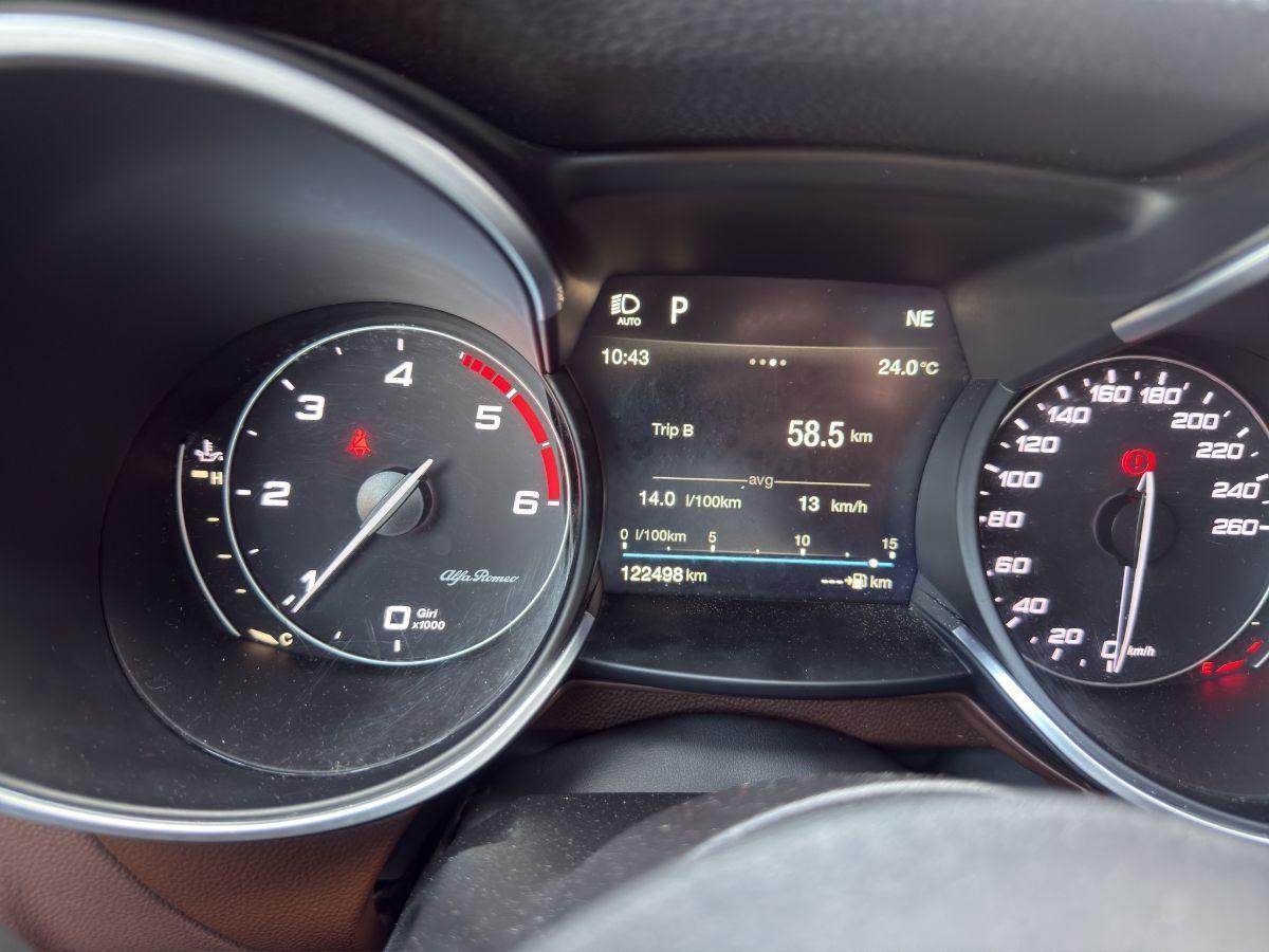 ALFA ROMEO - Stelvio - 2.2 T.diesel 210 CV AT8 Q4 Super