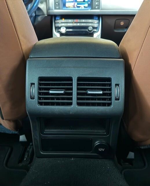 Jaguar XF 2.0 D 180 CV AWD aut. Prestige