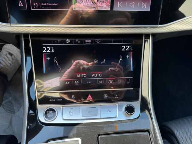 AUDI Q8 SUV TFSI e quattro 290 kW tiptronic S line edition