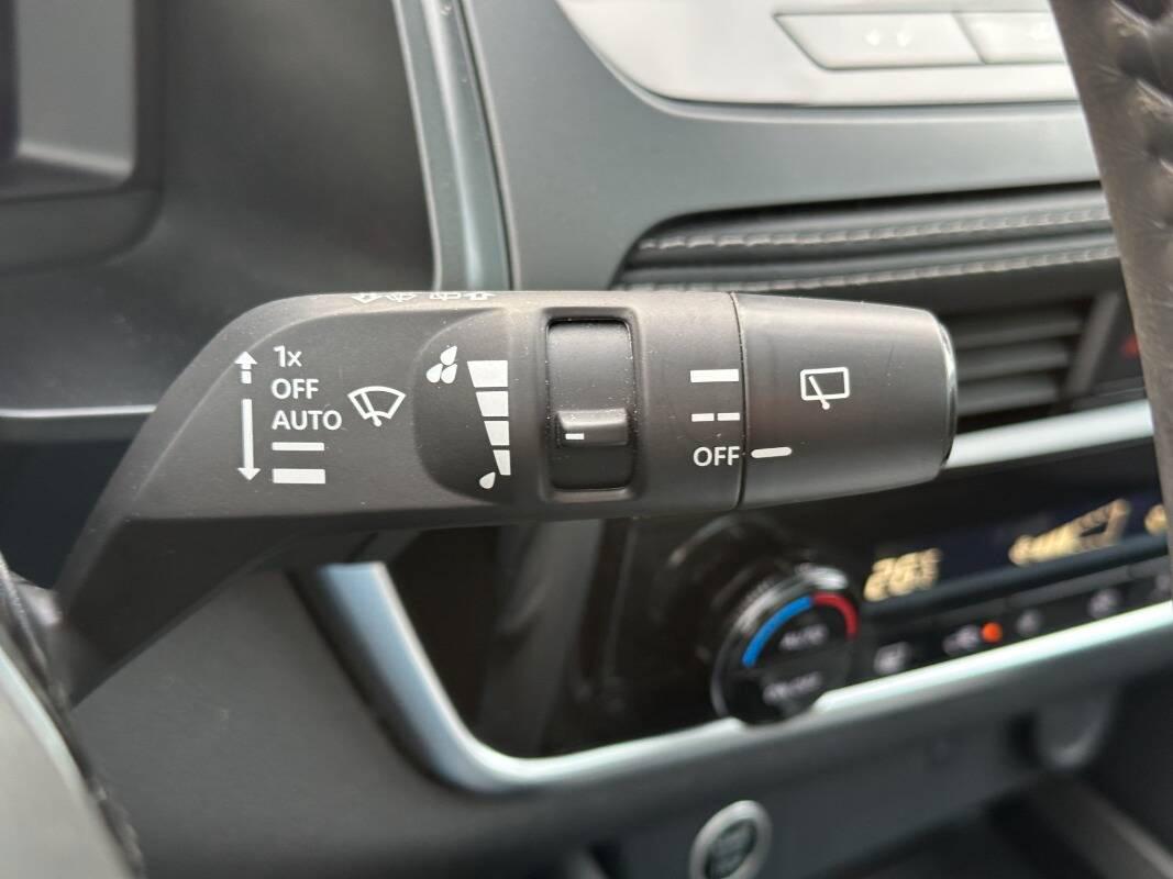 Nissan Qashqai 1.3 mhev N-Connecta 158cv Con Tetto Panoramico