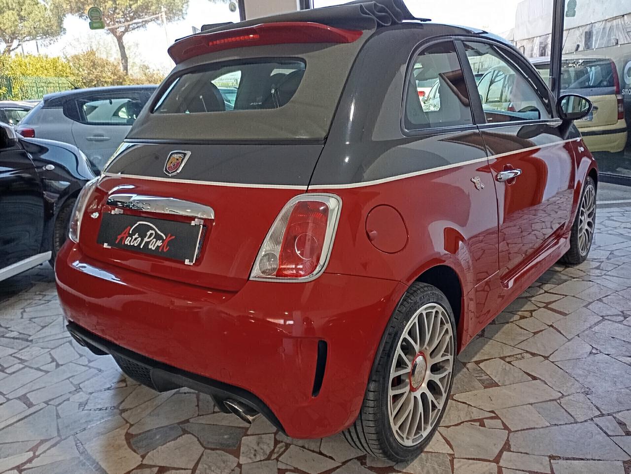 Abarth 500 C 1.4 Turbo T-Jet Custom Aut.