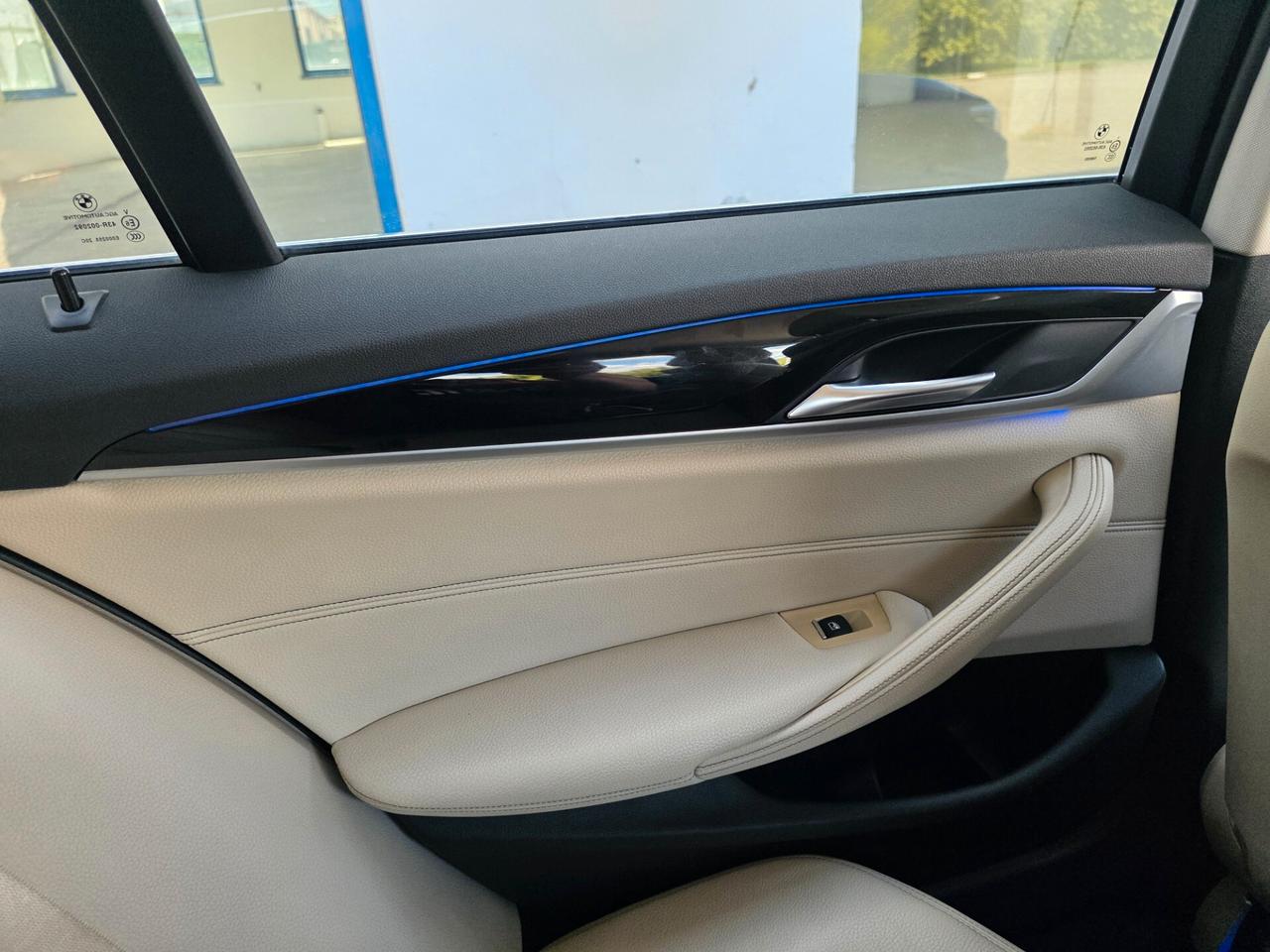Bmw 520 520d xDrive Touring Luxury