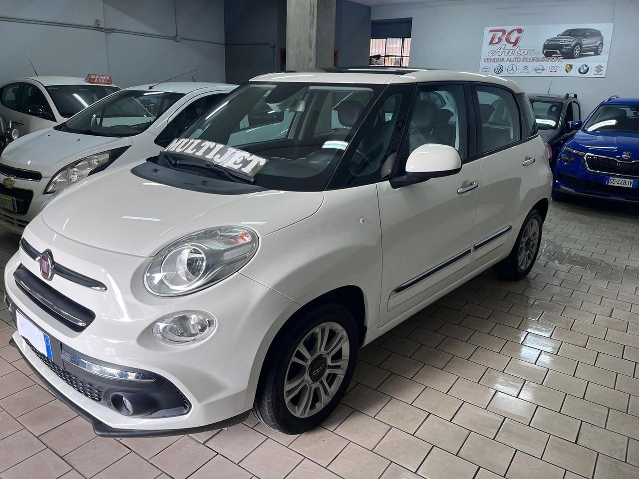 Fiat 500L 1.6 Mjt lounge tetto/nav full
