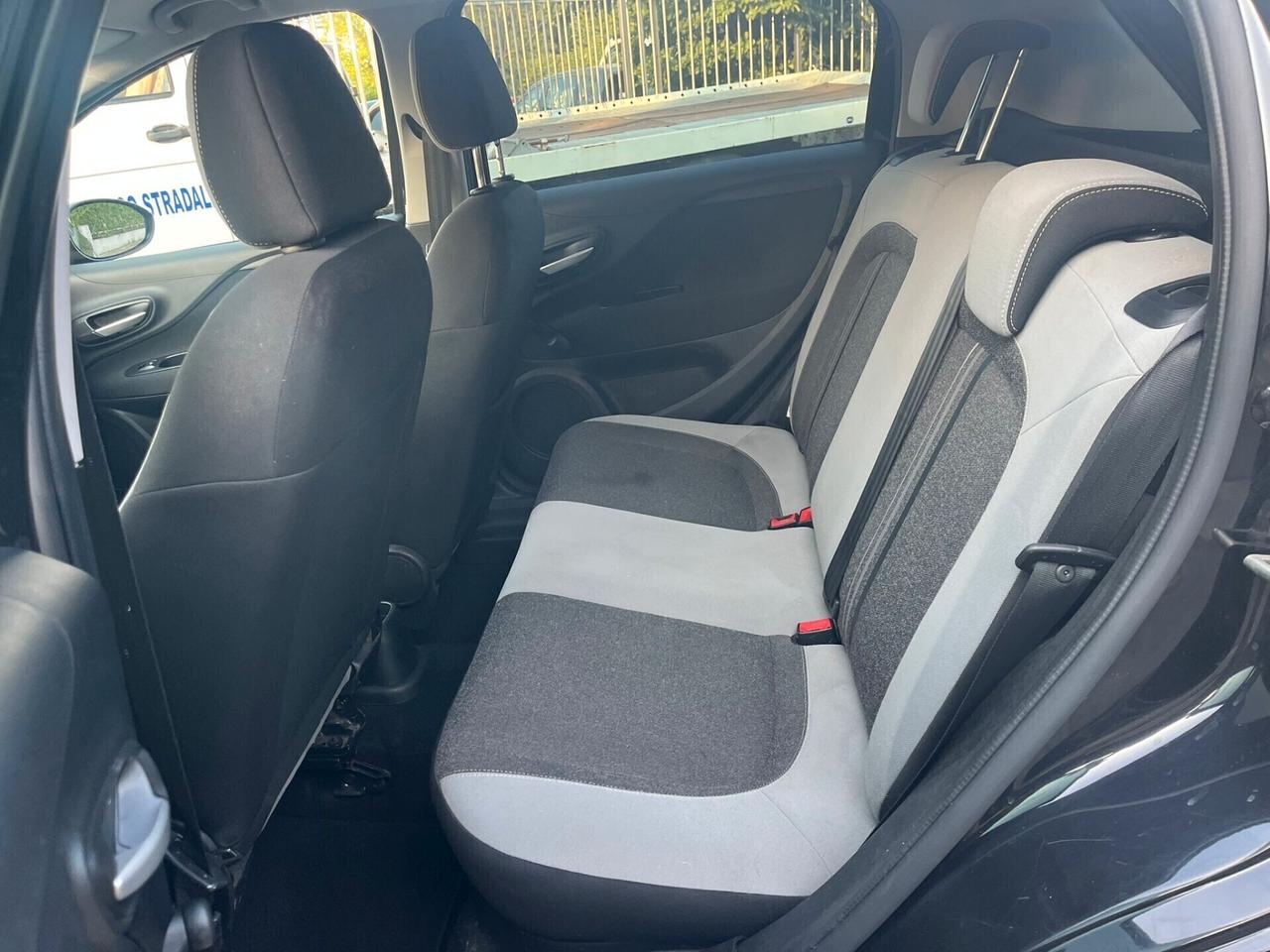 Fiat Punto 1.2 BENZ X NEOPAT E5