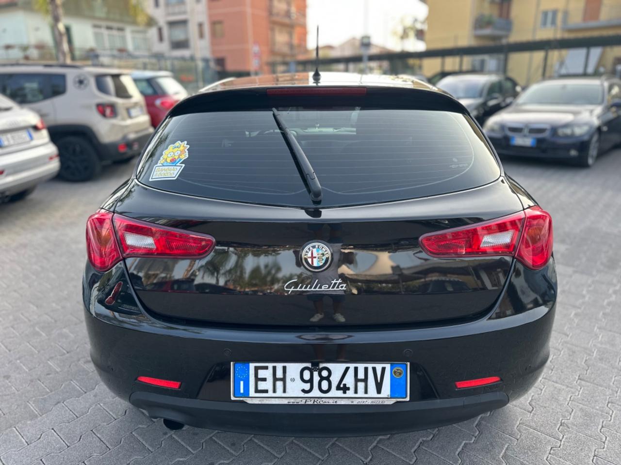 Alfa Romeo Giulietta 1.6 JTDm-2 105 CV Distinctive